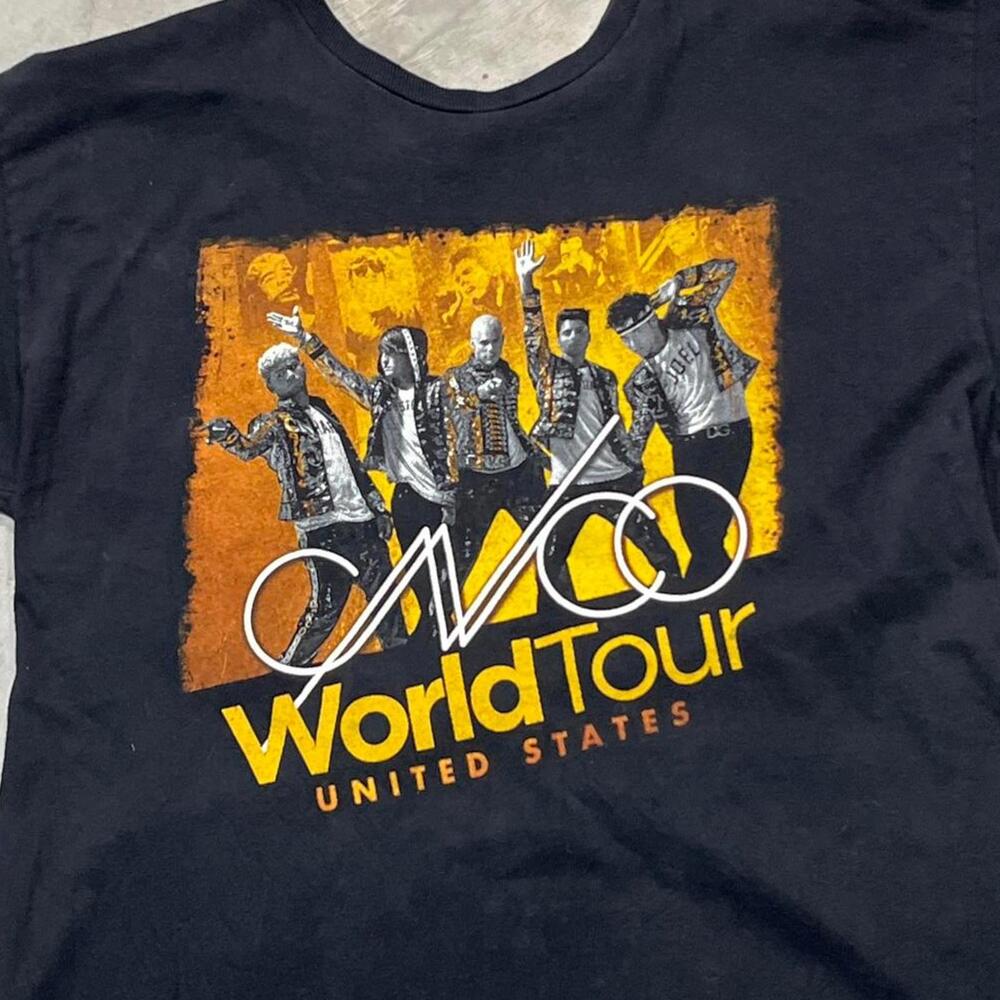 CNCO Preowned Large T-shirt